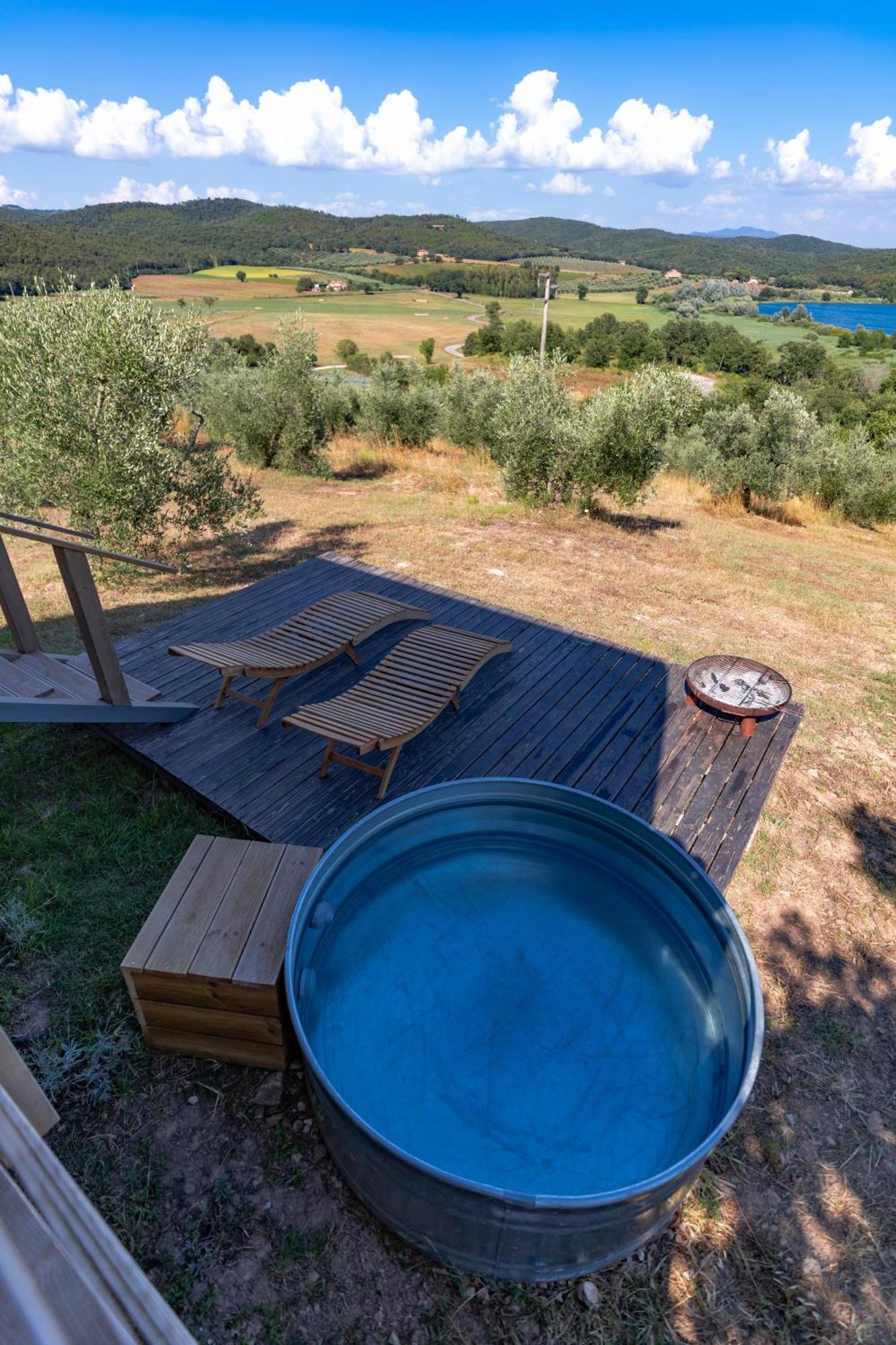 Glamping Stregaia Hotel Massa Marittima Bagian luar foto